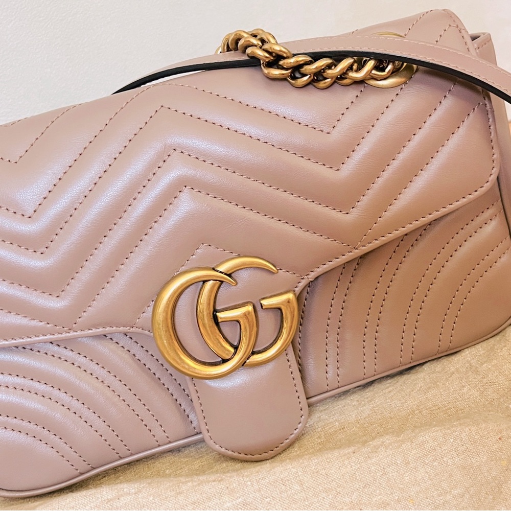 GG MARMONT SMALL SHOULDER BAG /85%new